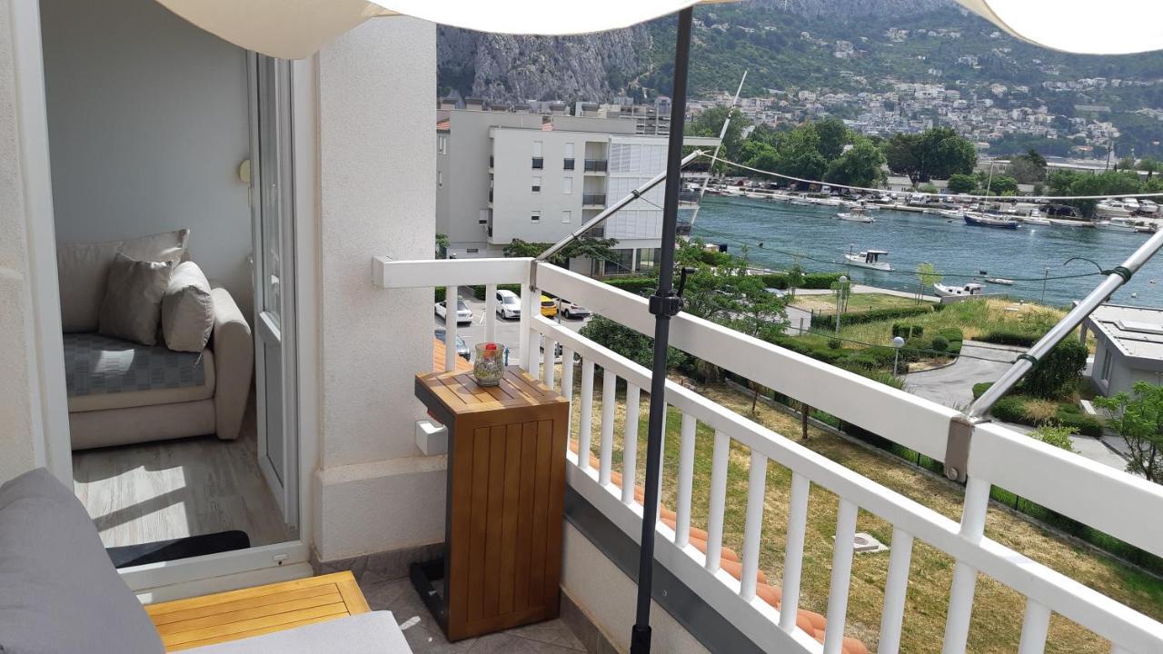 Seaview Apartment 奥米什 外观 照片