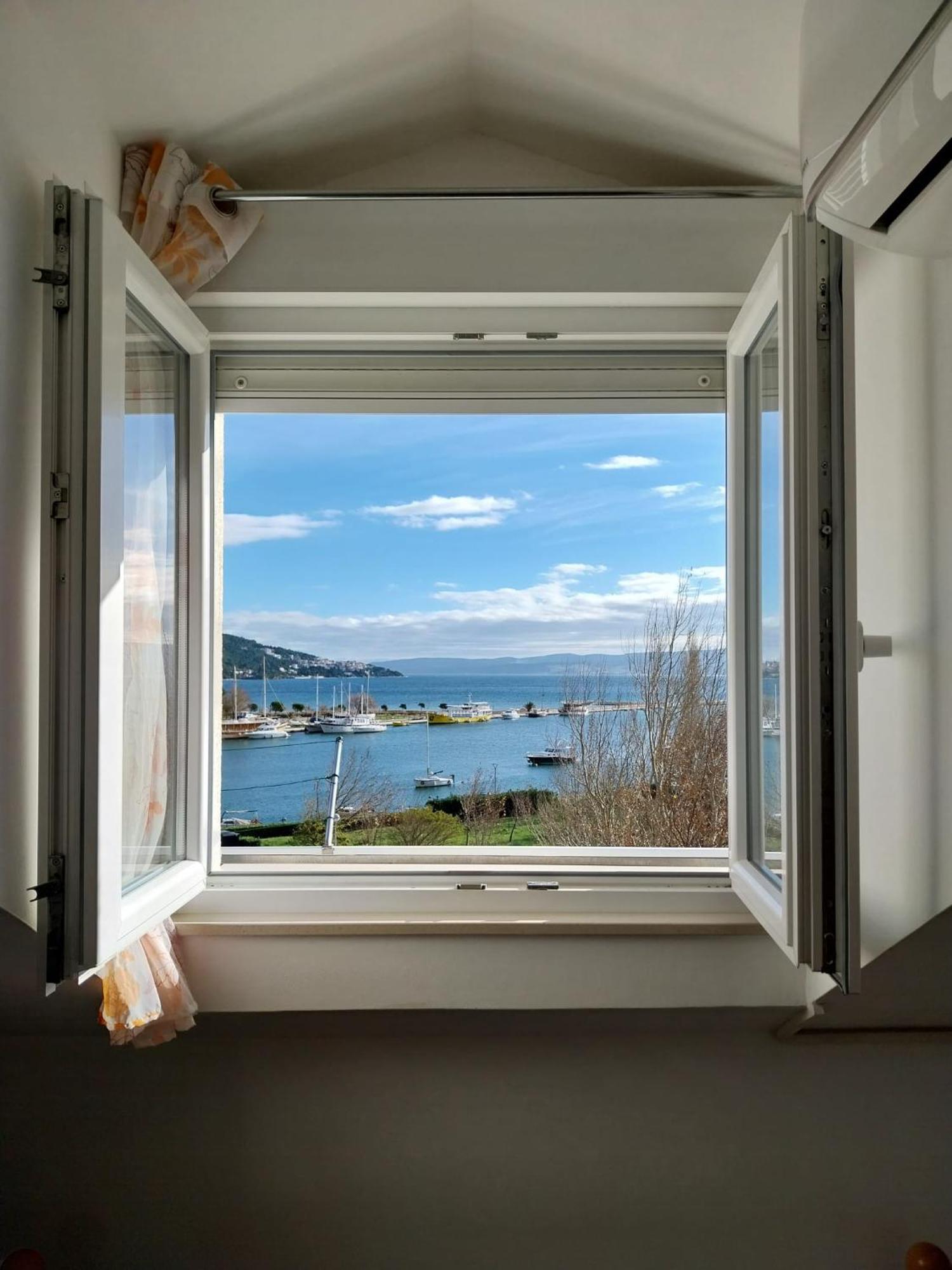 Seaview Apartment 奥米什 外观 照片