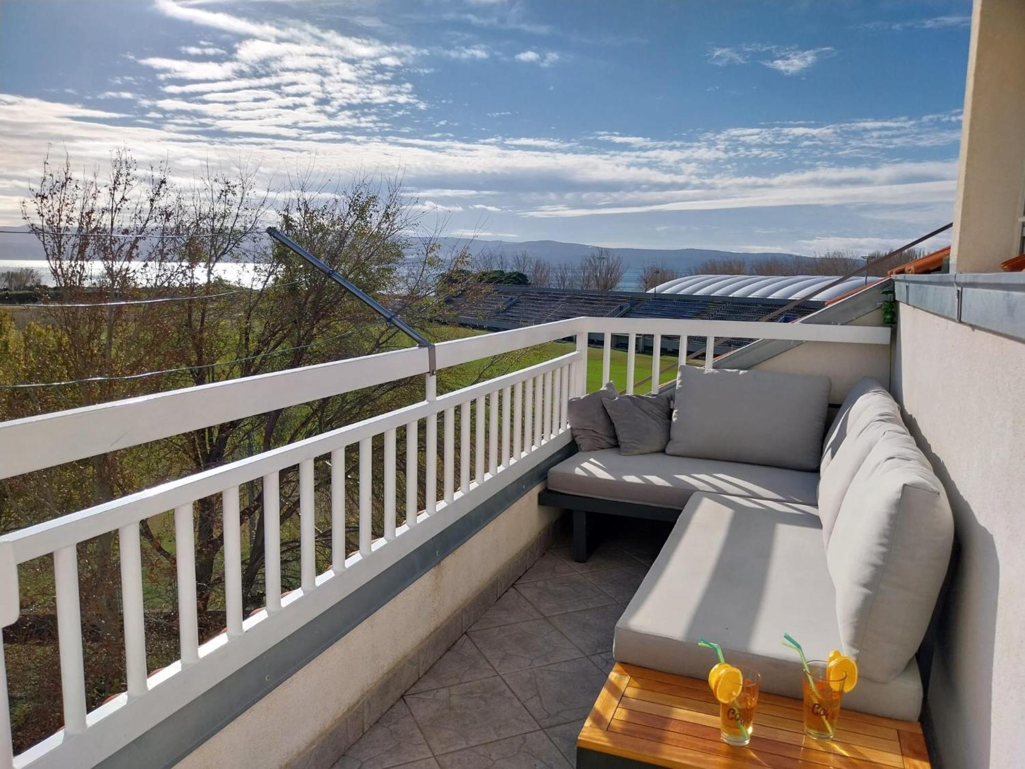 Seaview Apartment 奥米什 外观 照片