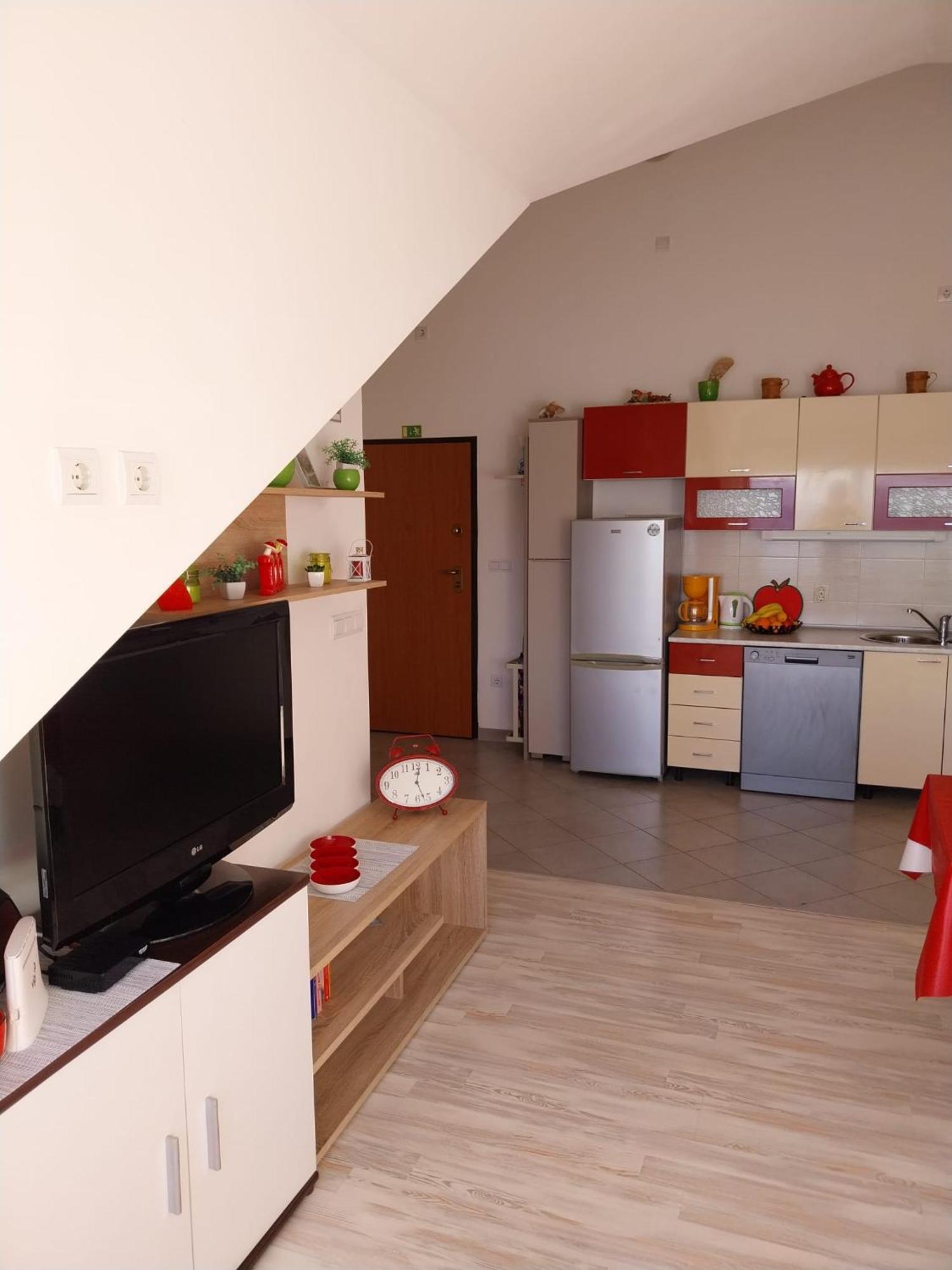 Seaview Apartment 奥米什 外观 照片